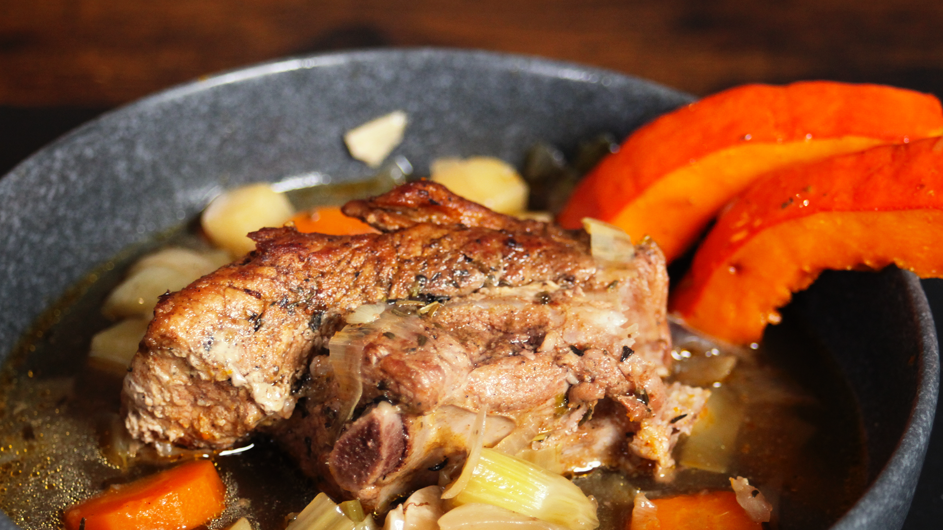 Dicke Rippe mit Fenchel & Porree