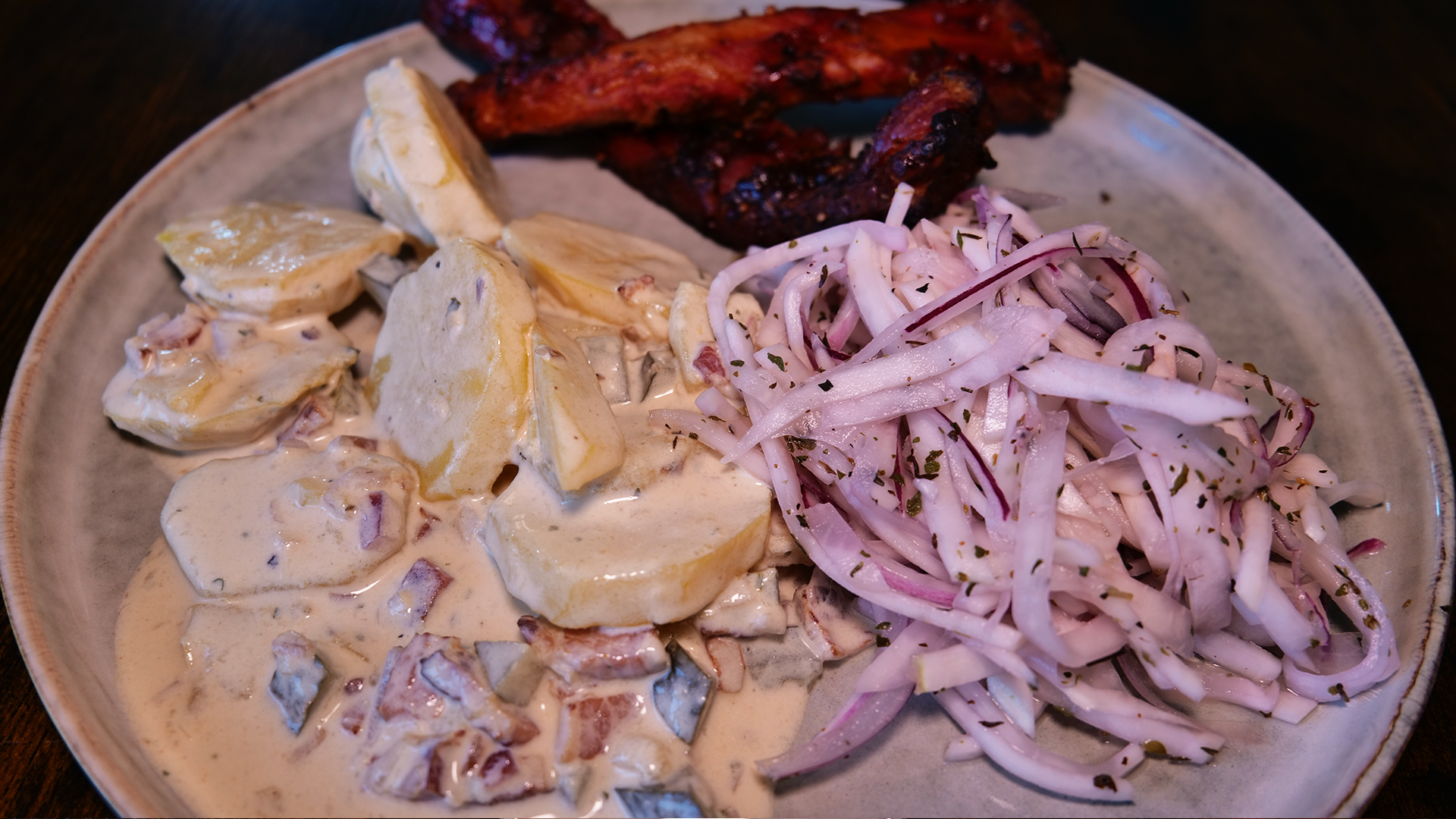 Kartoffelsalat mit Speck und Zwiebel